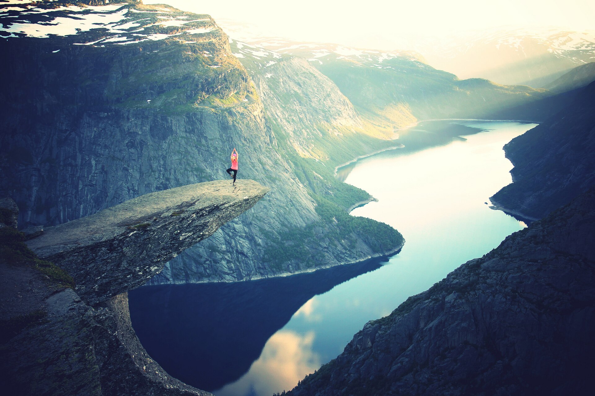 Trolltunga, Noruega